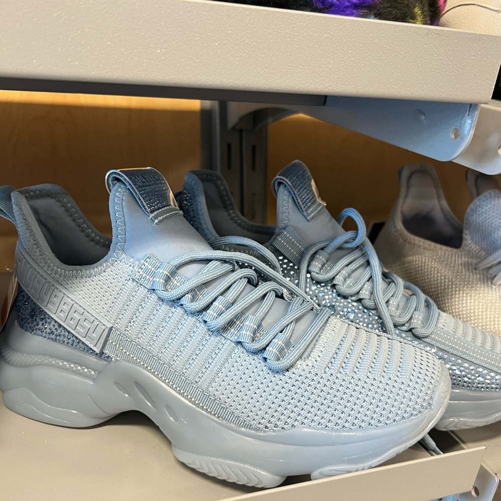 Steve Madden maxima baby blue shoes